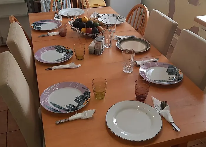 Vandrerhjem Phoenix Nights *