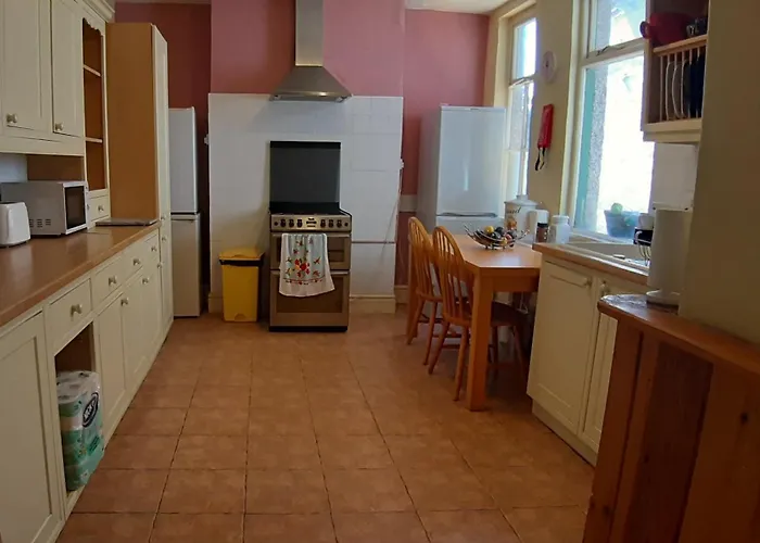 Hostel Phoenix Nights Barrow-in-Furness